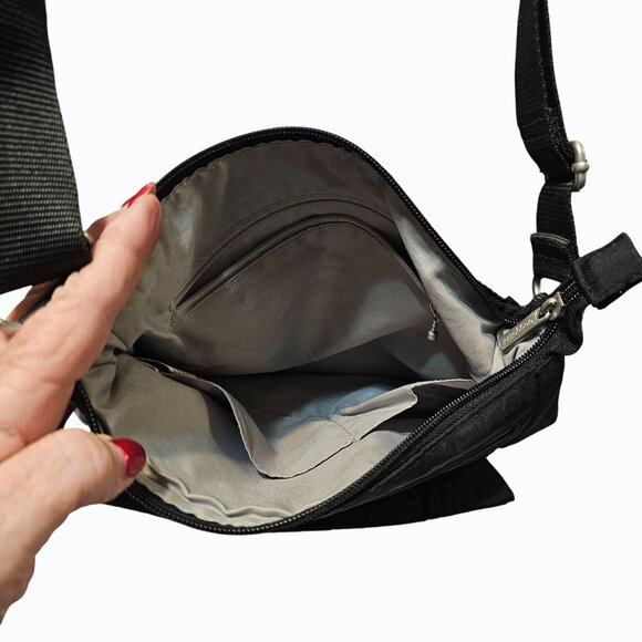 Baggallini Town Bagg Crossbody/Shoulder Bag Black - Picture 7 of 12